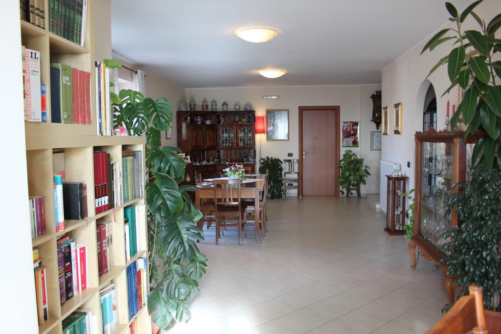 Il Pioppo Bed & Breakfast Veroli Exterior photo